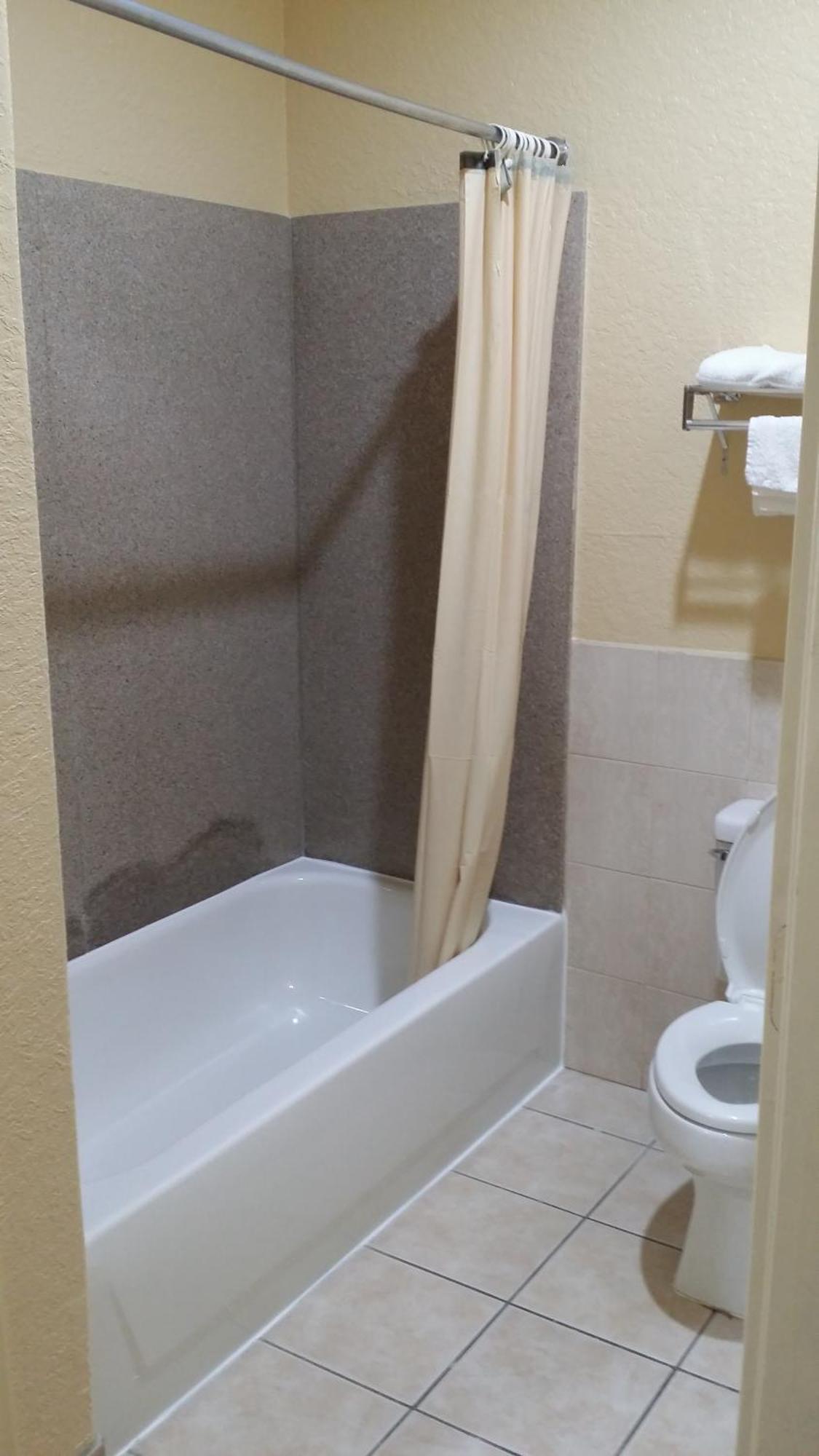 Americas Best Value Inn & Suites Northeast Houston Kamer foto