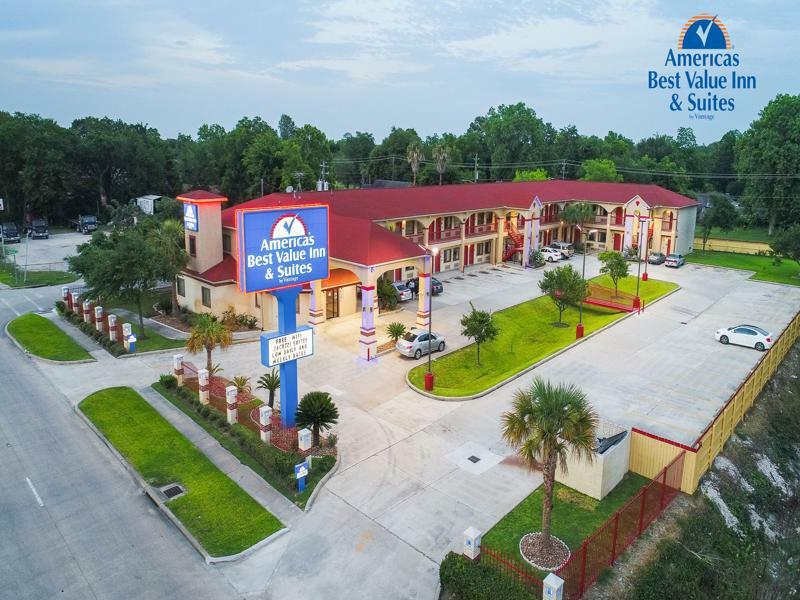 Americas Best Value Inn & Suites Northeast Houston Buitenkant foto